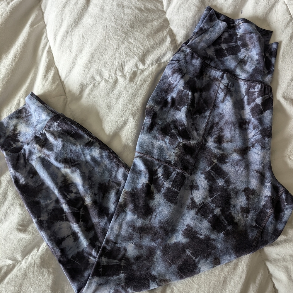 Athleta salutation jogger